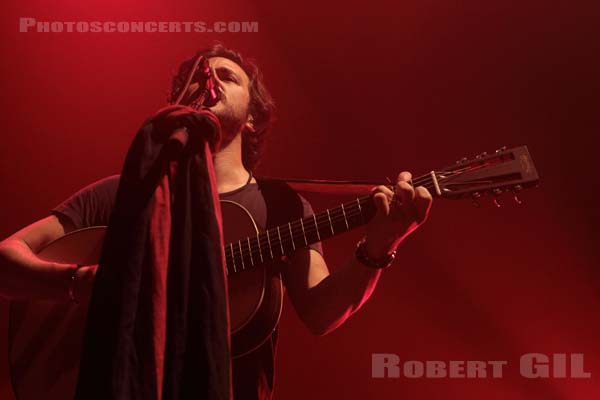 JACK SAVORETTI - 2017-05-02 - PARIS - Cafe de la Danse - 